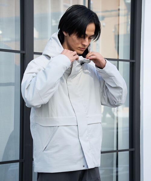 セール】ヒートシェルターフードブルゾン【保温性、撥水性、帯電防止