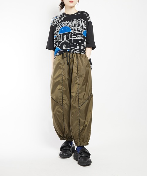 gomme(ゴム)の「ミックスタフタ サイドラインタフタパンツ(その他パンツ・レディース・カーキ/ブラック/チャコールグレー・MEDIUM)」の10枚目の写真