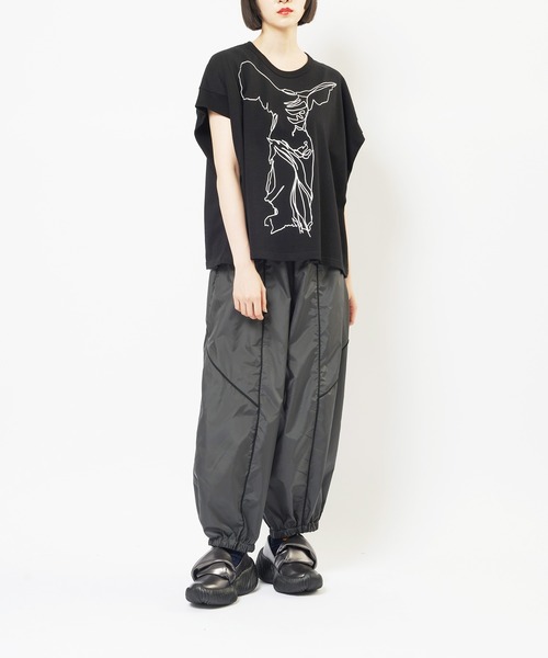 gomme(ゴム)の「ミックスタフタ サイドラインタフタパンツ(その他パンツ・レディース・カーキ/ブラック/チャコールグレー・MEDIUM)」の4枚目の写真