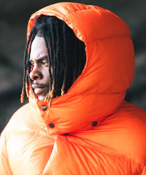 URBAN RESEARCH(アーバンリサーチ)の「KAJIF LIGHT DOWN JACKET(ダウンジャケット/コート・メンズ・グリーン系その他/オレンジ/ブラック・MEDIUM/LARGE)」の12枚目の写真