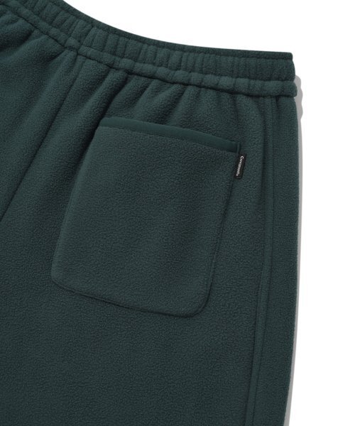 COVERNAT(カバーナット)の「フリースジョガーパンツグリーン(スウェットパンツ・レディース・その他・MEDIUM/SMALL/LARGE/X-LARGE)」の3枚目の写真