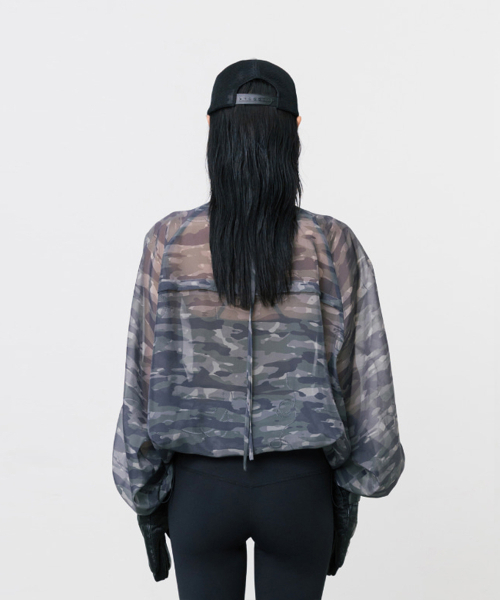 THREE TO EIGHTY(スリートゥエイティー)の「ROPE CAMO SHEER WINDBREAKER KHAKI(ナイロンジャケット・レディース・その他・FREE)」の3枚目の写真