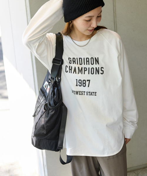 JOURNAL STANDARD relume(ジャーナルスタンダード レリューム)の「《追加2》ラグランスリーブカレッジロングスリーブTEE(Tシャツ/カットソー・レディース・ホワイト×ホワイト/ボルドー/ブラックミックス・FREE)」の2枚目の写真