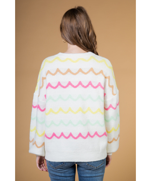 NEWIN(ニューイン)の「オーバーサイズウェーブストライプニットセーター(ニット/セーター・レディース・アイボリー・SMALL/MEDIUM/LARGE)」の4枚目の写真