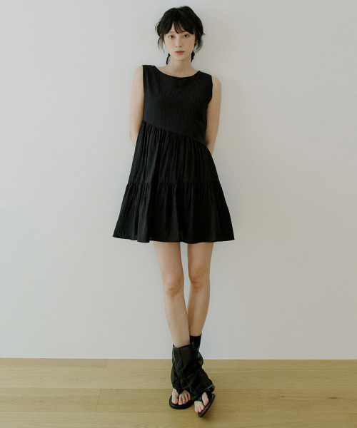 REORG（リオルグ）の「WOI SLEEVELESS SMOKE OPS BLACK（ワンピース・レディース・その他・SMALL/MEDIUM）」の2枚目の写真