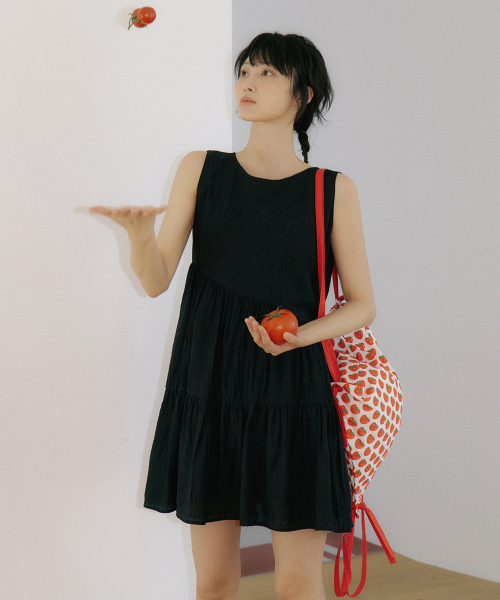REORG（リオルグ）の「WOI SLEEVELESS SMOKE OPS BLACK（ワンピース・レディース・その他・SMALL/MEDIUM）」の4枚目の写真