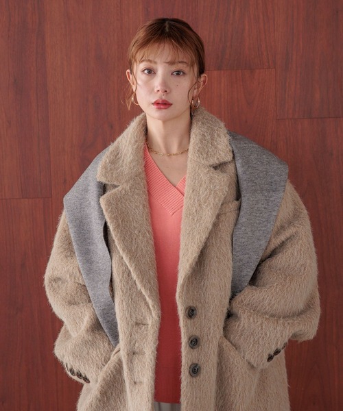 BAYFLOW（ベイフロー）の「[アレンジを楽しめる♪]サンカクニットストール（ストール/ショール・レディース・グレー/ブラック・FREE）」の5枚目の写真