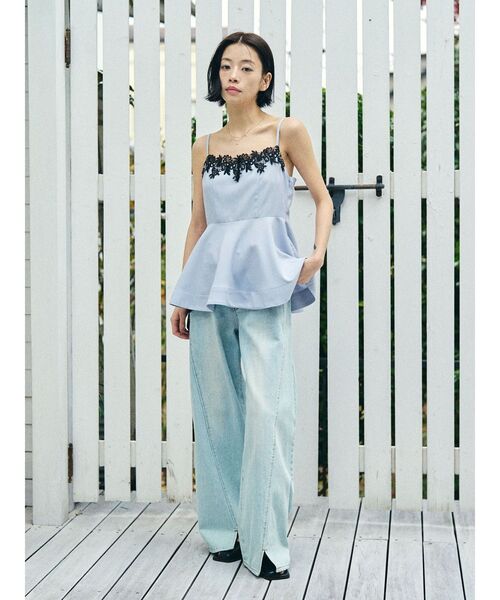 LAGUNAMOON（ラグナムーン）の「レースネックペプラムキャミソール 【夏服】【レイヤードトップス】【セットアップ対応】（キャミソール・レディース・ライトブルー/ブラック/その他1・FREE）」の21枚目の写真