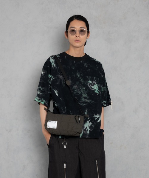 ADAM PATEK(アダムパテック)の「【ADAMPATEK/アダムパテック】square quilt mini shoulder bag /スクエアキルトミニショルダーバッグ(ショルダーバッグ・メンズ・カーキ/ブラック・FREE)」の1枚目の写真