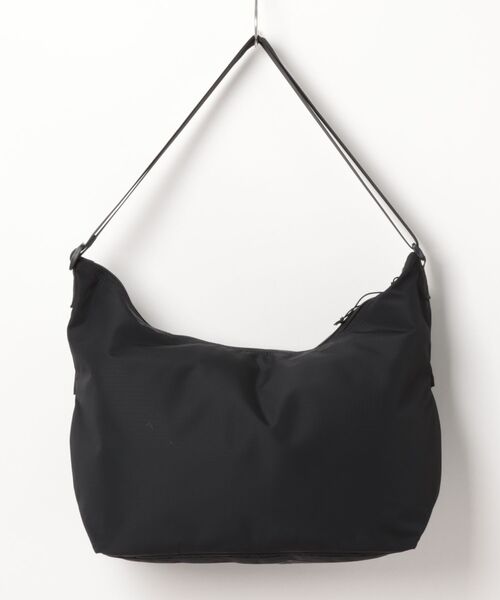 A.en(エイエン )の「A.en Daily Bag Black(ショルダーバッグ・メンズ・ブラック・FREE)」の2枚目の写真