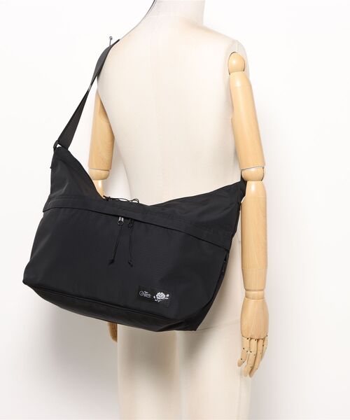 A.en(エイエン )の「A.en Daily Bag Black(ショルダーバッグ・メンズ・ブラック・FREE)」の4枚目の写真