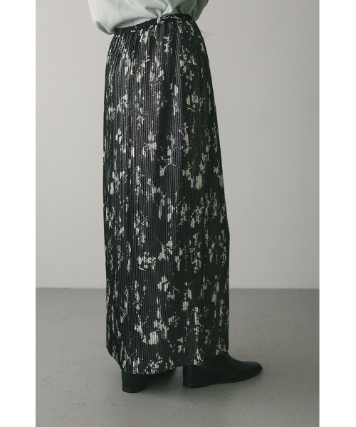STYLEMIXER(スタイルミキサー)の「フラワープリントプリーツスカート(スカート・レディース・ホワイト/ブラック・SMALL/MEDIUM)」の19枚目の写真