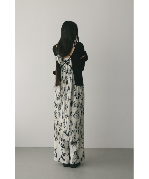STYLEMIXER(スタイルミキサー)の「フラワープリントプリーツスカート(スカート・レディース・ホワイト/ブラック・SMALL/MEDIUM)」の14枚目の写真