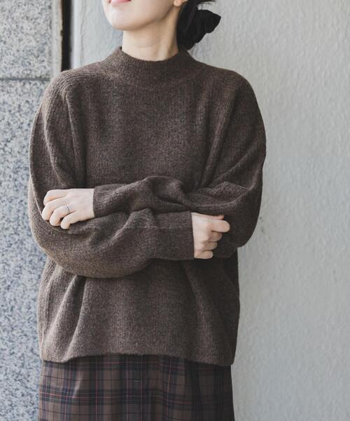 FORK&SPOON（フォークアンドスプーン）の「FORK&SPOON　畦編みハイネックニット（ニット/セーター・レディース・チャコールグレー/ブラウン/イエロー系その他・1）」の2枚目の写真