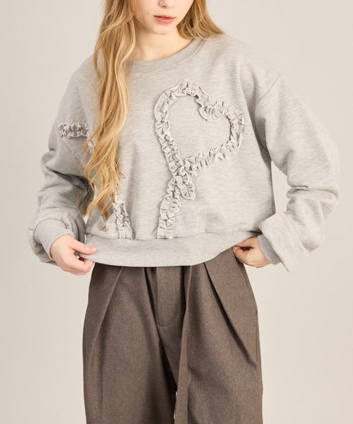 apres jour mignon(アプレジュールミニョン)の「ハートモチーフスウェット(スウェット・レディース・杢グレー/ネイビー/ボルドー・LARGE/フリー)」の2枚目の写真