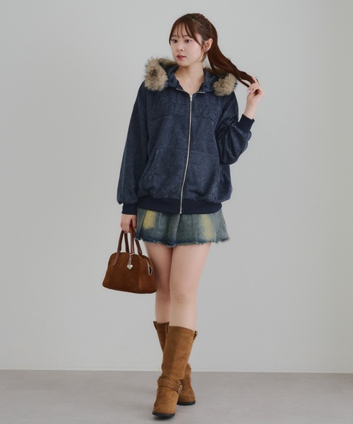 Another Branch olive des olive(アナザーブランチオリーブデオリーブ)の「春もマストバイ!フードファー取外しZIPパーカー(パーカー・レディース・ブラック/チャコールグレー/ネイビー/カモフラージュ・FREE)」の17枚目の写真