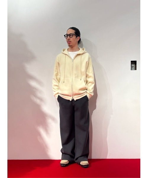 ESTNATION(エストネーション)の「ESTNATION / カシミヤタッチ ジップアップパーカー(パーカー・メンズ・ネイビー/アイボリー/ライトブルー・MEDIUM/SMALL/LARGE)」の18枚目の写真