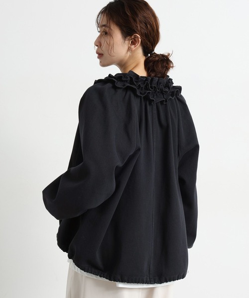 studio CLIP（スタディオクリップ）の「フリルカラー甘織りデニムシャツブルゾン《CLIP denim》（ブルゾン・レディース・ブラック/ブルー・FREE）」の8枚目の写真