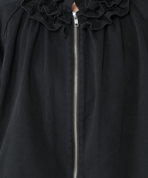 フリルカラー甘織りデニムシャツブルゾン《CLIP denim》（ブルゾン