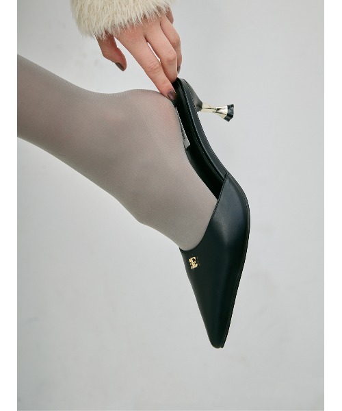 EIMY ISTOIRE（エイミーイストワール）の「ロゴモチーフポイントテッドミュール（サンダル・レディース・アイボリー/ブラック・L/M/S）」の8枚目の写真