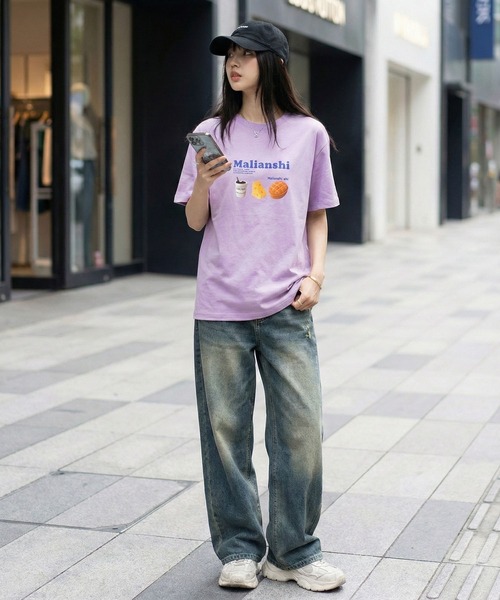 September SEOUL(セプテンバーソウル)の「Malinanshi カフェイラストプリントTシャツ(Tシャツ/カットソー・レディース・パープル/ホワイト・FREE)」の4枚目の写真