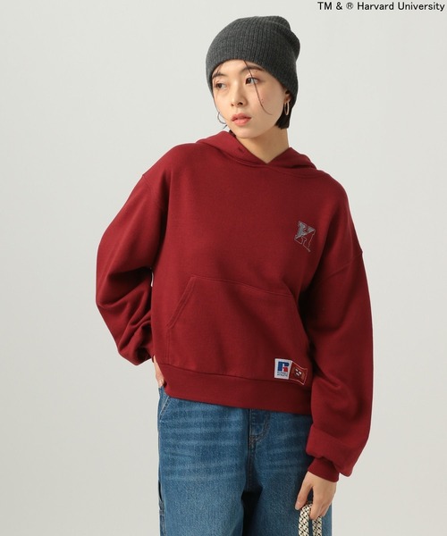 Russell Athletic（ラッセルアスレティック）の「【RUSSELL ATHLETIC (ラッセルアスレティック）】別注カレッジフーディー（スウェット・レディース・オフホワイト/ボルドー・FREE）」の2枚目の写真