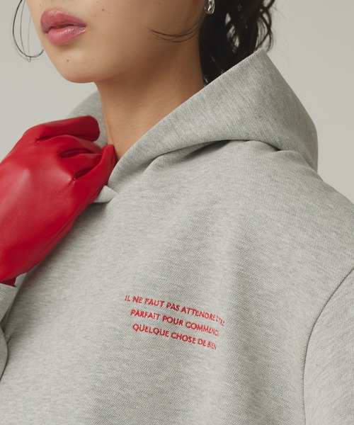 Narcissus（ナルシス）の「ダンボール刺繍パーカー/配色（パーカー・レディース・ネイビー/グレー・FREE）」の3枚目の写真