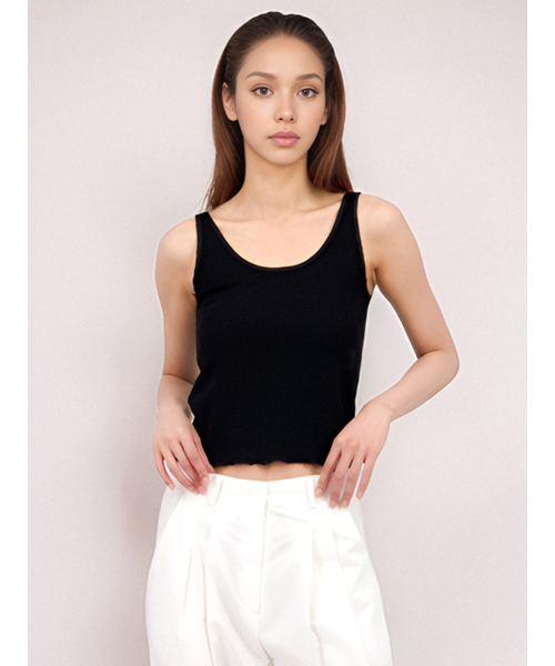 ACUD（アクド）の「Cropped Sleeveless Knit _Black（Tシャツ/カットソー・レディース・ブラック・FREE）」の4枚目の写真