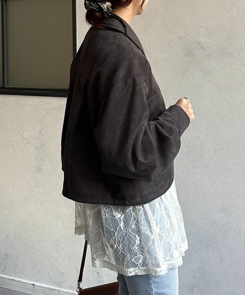 Thevon（ゼボン）の「Fスエードショートブルゾン（ブルゾン・レディース・アイボリー/チャコールグレー/キャメル・FREE）」の17枚目の写真