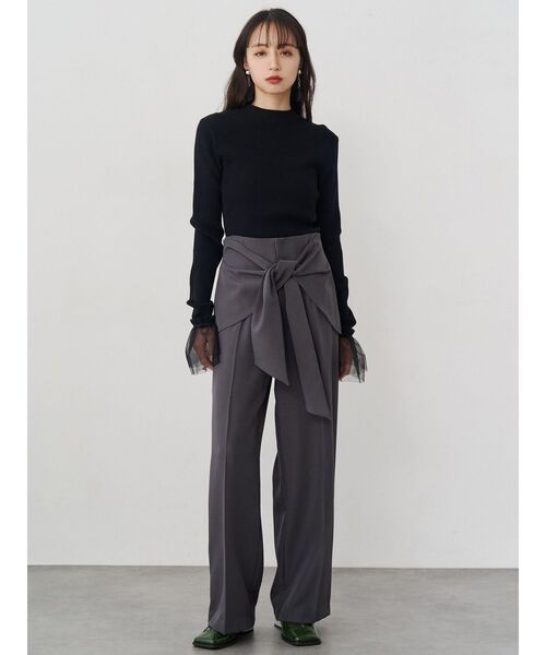 MURUA（ムルーア）の「ウエストデザインワイドパンツ（その他パンツ・レディース・ブラック/グレー・1/2）」の6枚目の写真