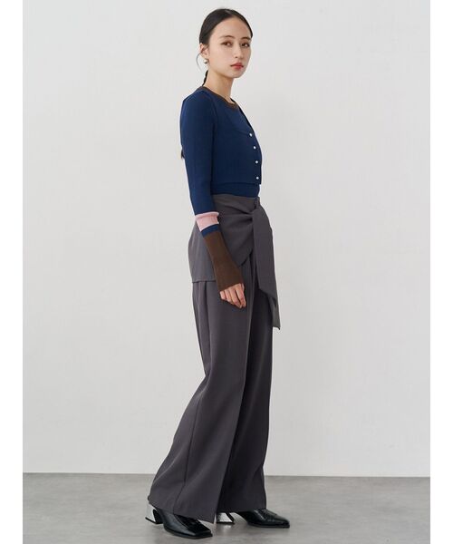 MURUA（ムルーア）の「ウエストデザインワイドパンツ（その他パンツ・レディース・ブラック/グレー・1/2）」の9枚目の写真