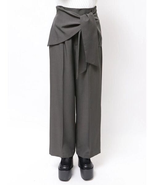 MURUA（ムルーア）の「ウエストデザインワイドパンツ（その他パンツ・レディース・ブラック/グレー・1/2）」の13枚目の写真