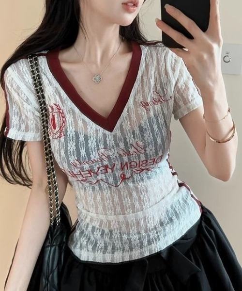SHEPP(シープ)の「【26年春夏新作】サイドラインデザインゲームシャツ風総レースVネックTシャツ 半袖T(Tシャツ/カットソー・レディース・ホワイト/ブラック・M/L)」の12枚目の写真