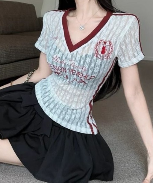 SHEPP(シープ)の「【26年春夏新作】サイドラインデザインゲームシャツ風総レースVネックTシャツ 半袖T(Tシャツ/カットソー・レディース・ホワイト/ブラック・M/L)」の11枚目の写真