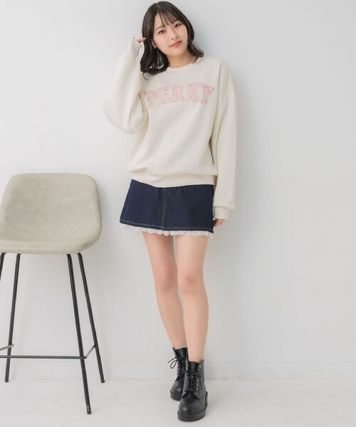 ems excite（エムズエキサイト）の「フラワーロゴトレーナー（Tシャツ/カットソー・レディース・ナチュラル/ダークグレー/ダークブルー・FREE）」の11枚目の写真