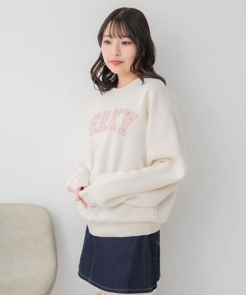 ems excite（エムズエキサイト）の「フラワーロゴトレーナー（Tシャツ/カットソー・レディース・ナチュラル/ダークグレー/ダークブルー・FREE）」の17枚目の写真