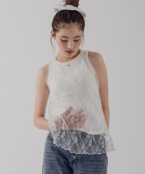 MUHET（ミュエータ）の「lace halter neck camisole / レースホルターネックキャミソール（キャミソール・レディース・ブラック/オフホワイト/ブラック系その他/ホワイト系その他/ネイビー・FREE）」の2枚目の写真