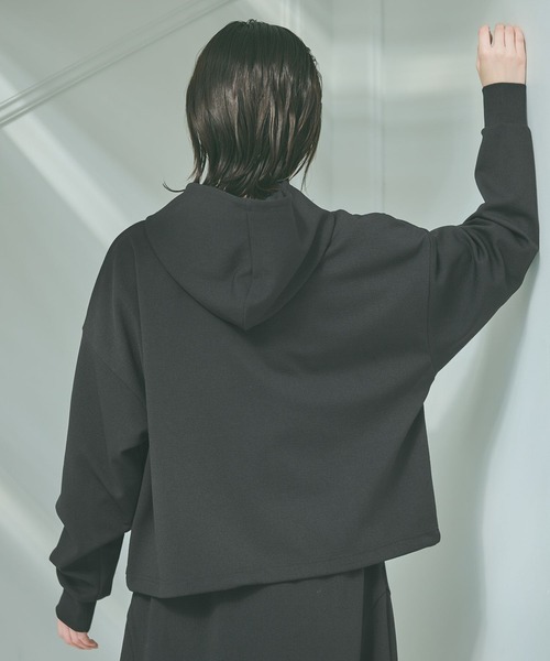 LAKOLE（ラコレ）の「ドロストフーディー / 650287（スウェット・レディース・サンドグレー/カーキ/ブラック・FREE）」の11枚目の写真