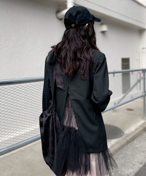 HONEY MI HONEY（ハニーミーハニー）の「pinstripe tulle docking jacket（テーラードジャケット・レディース・ベージュ/グレー/ブラック・FREE）」の11枚目の写真