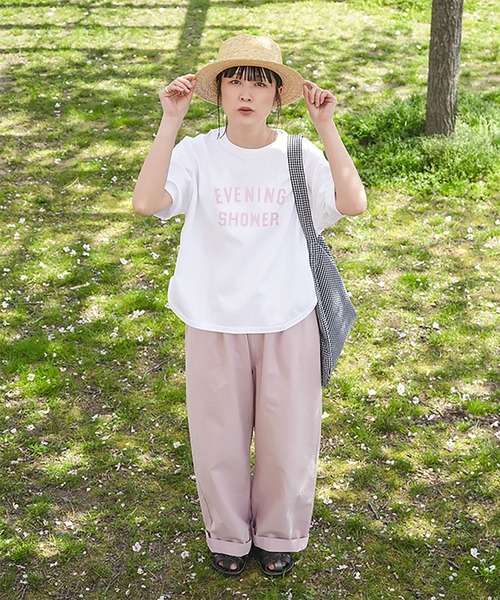 SOLAMONAT（ソラモナ）の「パフ天竺　ハーフスリーブプリントTシャツ(EVENING)（Tシャツ/カットソー・レディース・杢グレー/ホワイト×ブラック/ブラック/ホワイト×レッド/ホワイト×グレー/ホワイト×ピンク・FREE）」の4枚目の写真