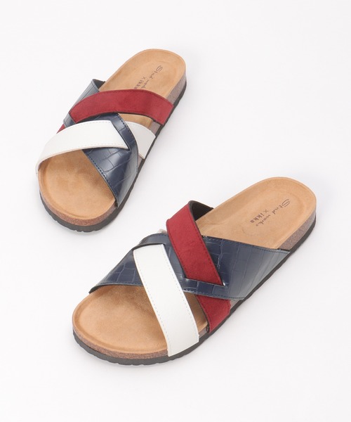 ikka（イッカ）の「切り替えクロスクロコベルトサンダル（サンダル・メンズ・ブラック/ネイビー・L/M/XL）」の2枚目の写真