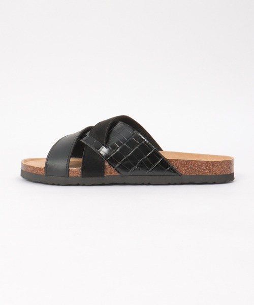 ikka（イッカ）の「切り替えクロスクロコベルトサンダル（サンダル・メンズ・ブラック/ネイビー・L/M/XL）」の3枚目の写真