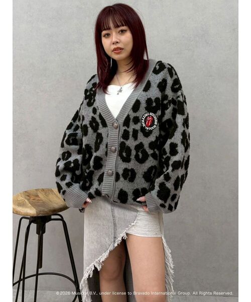 EVRIS(エヴリス)の「【ザ・ローリング・ストーンズ】Vネックカーディガン(カーディガン/ボレロ・レディース・グレー/ブラウン・FREE)」の8枚目の写真