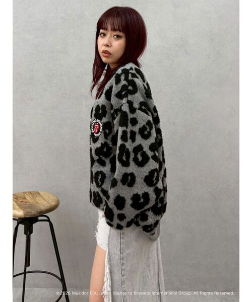 EVRIS(エヴリス)の「【ザ・ローリング・ストーンズ】Vネックカーディガン(カーディガン/ボレロ・レディース・グレー/ブラウン・FREE)」の10枚目の写真