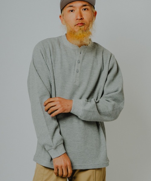 BIG MIKE(ビッグマイク)の「BIG MIKE ビックマイク/ ワッフルヘンリーネック 長袖Tシャツ 102618750(Tシャツ/カットソー・メンズ・グレー/ブラック/ホワイト・LARGE/MEDIUM)」の1枚目の写真