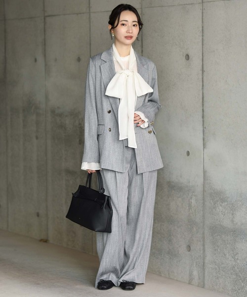 Gready Brilliant（グレディブリリアン）の「ＬＵスラブテーラードジャケット（テーラードジャケット・レディース・ライトベージュ/グレー・38）」の16枚目の写真