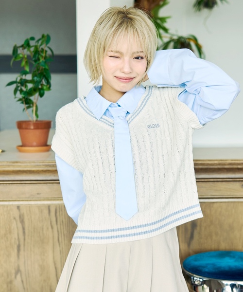 LOVETOXIC（ラブトキシック）の「【アラエル】ネクタイつきレイヤードベスト（シャツ/ブラウス・キッズ・イエロー/ネイビー/トップグレー/アイボリー・130cm/M:150cm/S:140cm/L:160cm）」の2枚目の写真