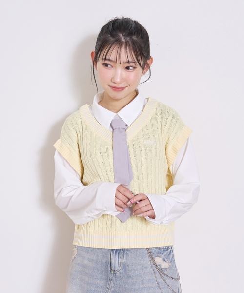 LOVETOXIC（ラブトキシック）の「【アラエル】ネクタイつきレイヤードベスト（シャツ/ブラウス・キッズ・イエロー/ネイビー/トップグレー/アイボリー・130cm/M:150cm/S:140cm/L:160cm）」の7枚目の写真