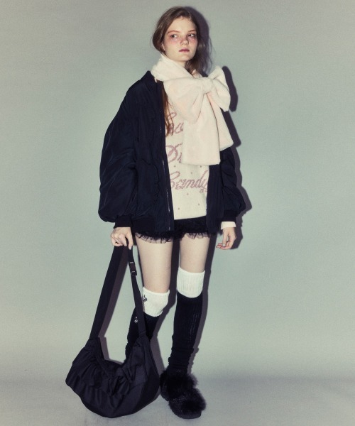 Candy Stripper（キャンディストリッパー）の「FRILL FRILL CURVE バッグ（ショルダーバッグ・レディース・ブラック・FREE）」の4枚目の写真