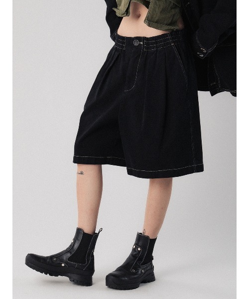 ELCHELE(エルチェレ)の「TWILL HALF PANTS(その他パンツ・レディース・キナリ/ブラック・38/36)」の4枚目の写真